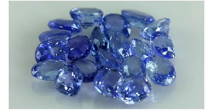 هر آنچه درباره سفایر Sapphire لازم است بدانید